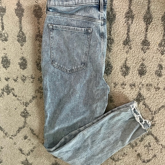 High Rise Jean - Picture 1 of 5